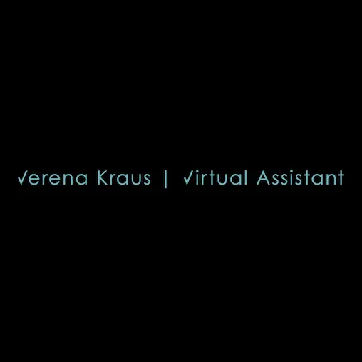das logo von »Verena Kraus | Virtual Assistant« ist ein serifenloser schriftzug in türkis, in dem die beiden vs durch einen haken ersetzt sind